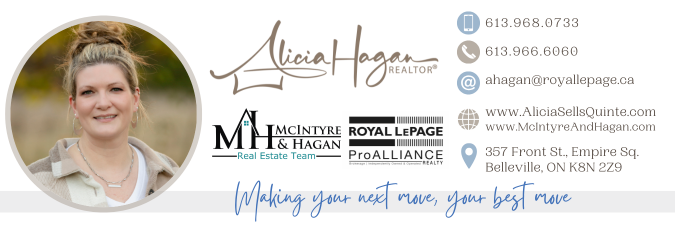 - Alicia Email Signature (1)
